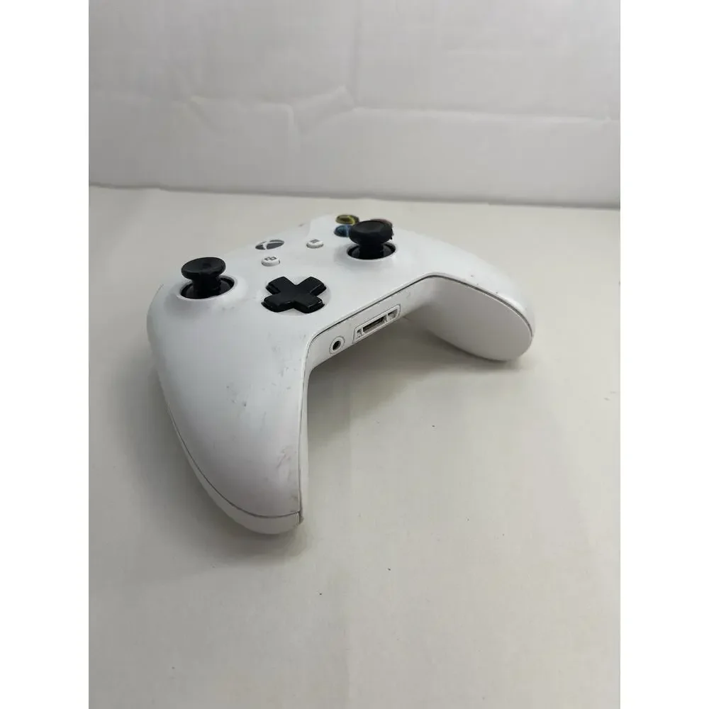 Authentic Microsoft Xbox One Wireless Controller White NO BACK Tested